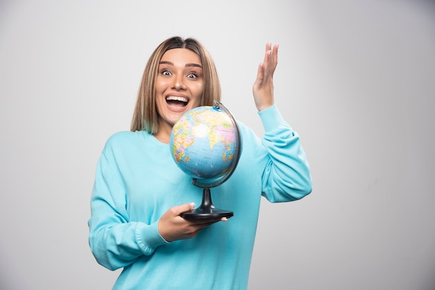 9 Strategies for Balancing Global Travel and a Career!